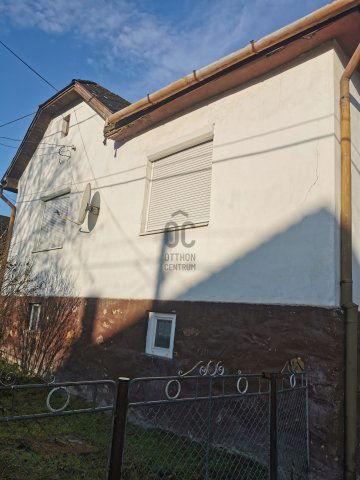 Eladó családi ház, Bekölcén 15 M Ft, 3 szobás