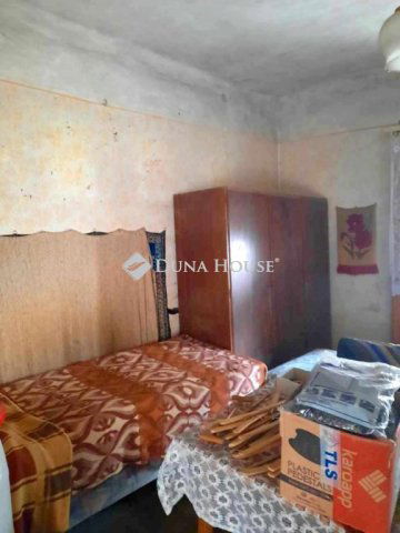 Eladó családi ház, Nyíregyházán 9.5 M Ft, 1 szobás