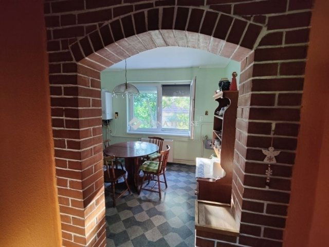 Eladó ikerház, Budapesten, XVIII. kerületben 79.9 M Ft, 3 szobás