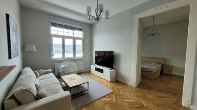 Kiadó téglalakás, albérlet, XIII. kerületben, Újpesti rakparton