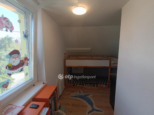 Eladó családi ház, Gárdonyban 94.9 M Ft, 3+2 szobás