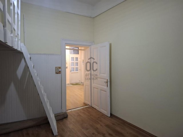 Eladó téglalakás, Budapesten, VIII. kerületben 43 M Ft, 2 szobás