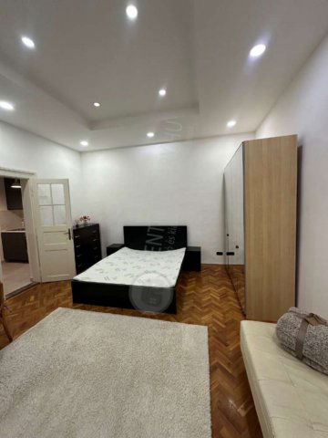 Kiadó téglalakás, albérlet, VI. kerületben, Bajnok utcában