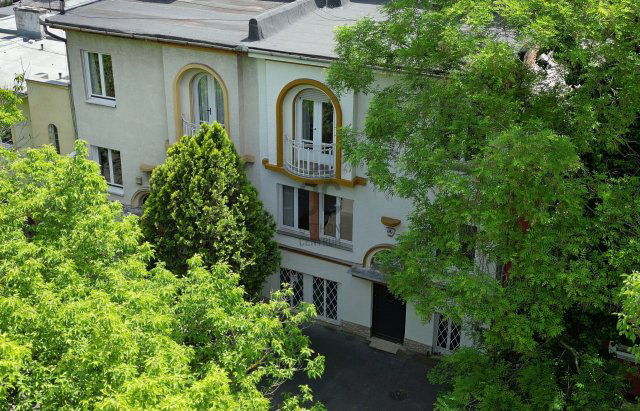 Eladó sorház, Budapesten, XIV. kerületben 324 M Ft, 5 szobás