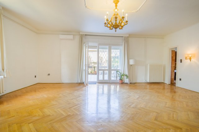 Eladó téglalakás, II. kerületben, Lorántffy Zsuzsanna úton