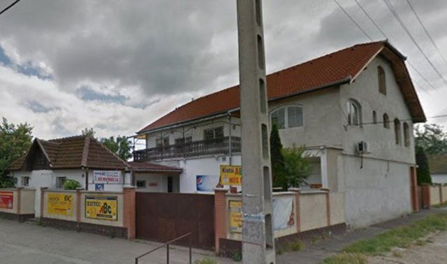 Eladó családi ház, Monoron 65 M Ft, 4 szobás