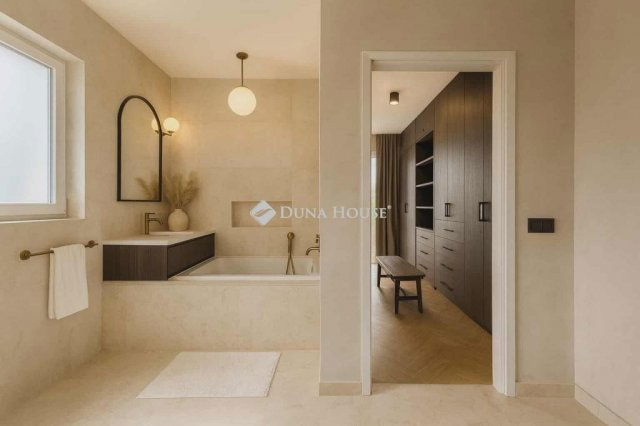 Eladó ikerház, Budapesten, XVII. kerületben 215 M Ft, 4 szobás