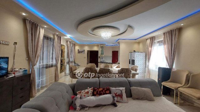 Eladó családi ház, Gödöllőn 139.9 M Ft, 3 szobás