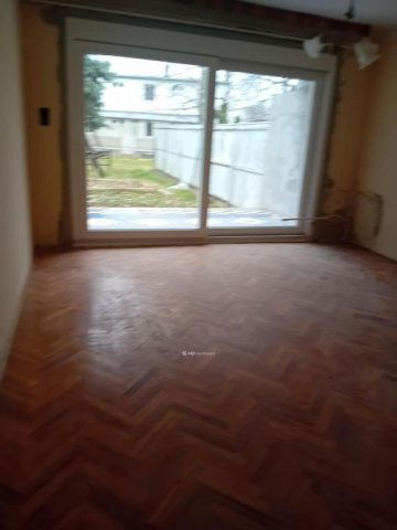 Eladó nyaraló, Hajdúszoboszlón 73.99 M Ft, 4+1 szobás