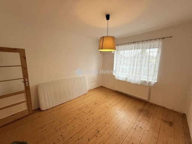 Eladó családi ház, Balmazújvárosban 53.9 M Ft, 4 szobás