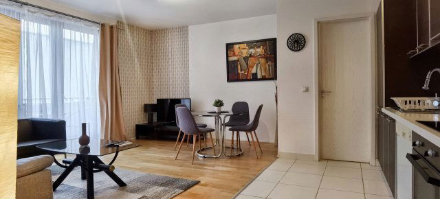 Kiadó téglalakás, albérlet, Budapesten, VI. kerületben