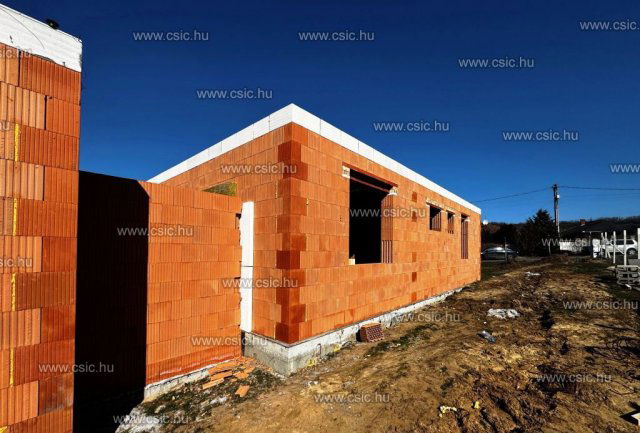 Eladó ikerház, Őrbottyánban 89.5 M Ft, 3+1 szobás