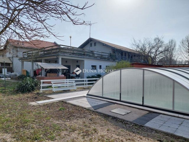 Eladó ipari ingatlan, Baján 399 M Ft / költözzbe.hu