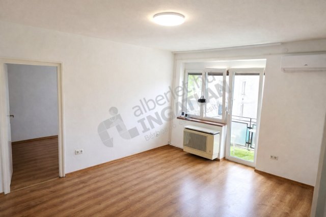 Kiadó téglalakás, albérlet, X. kerületben, Maglódi úton