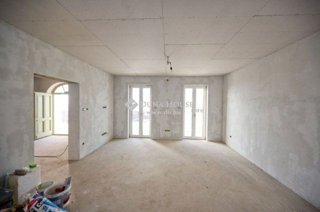 Eladó családi ház, Pilisborosjenőn 295 M Ft, 5 szobás