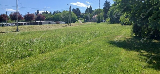 Eladó telek, Zalaegerszegen 18 M Ft / költözzbe.hu