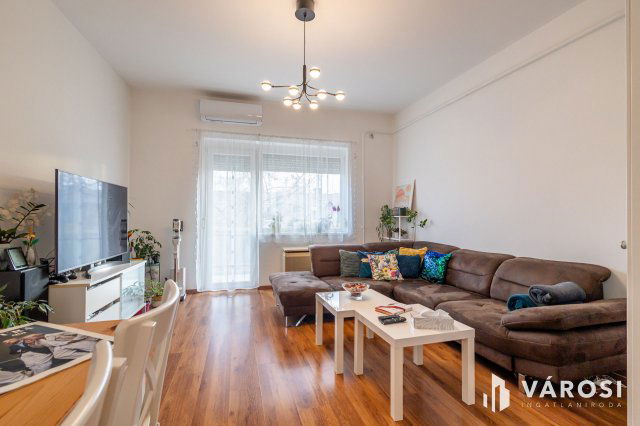 Eladó téglalakás, Hódmezővásárhelyen 45 M Ft, 3 szobás