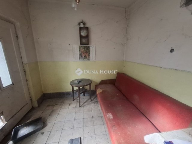 Eladó családi ház, Budapesten, XVIII. kerületben 97.3 M Ft