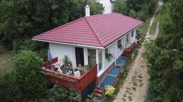 Eladó családi ház, Csobánkán 79.9 M Ft, 2+1 szobás