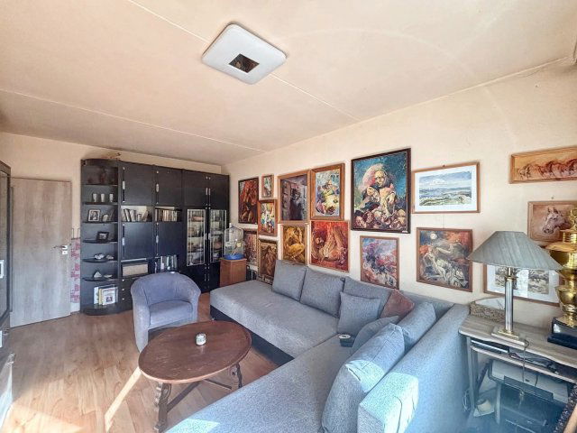 Eladó panellakás, Nyíregyházán 44.99 M Ft, 2 szobás