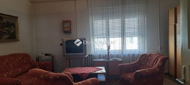 Eladó családi ház, Hajmáskéren 54 M Ft, 3 szobás