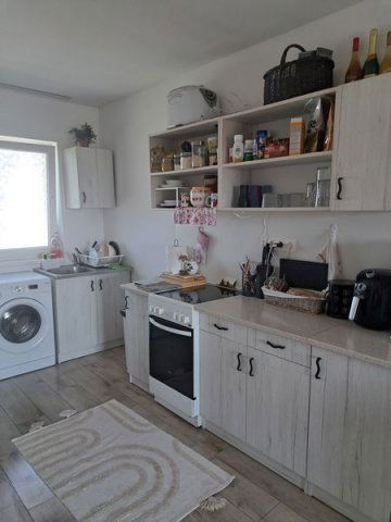 Kiadó téglalakás, albérlet, Érden 220 E Ft / hó, 3 szobás