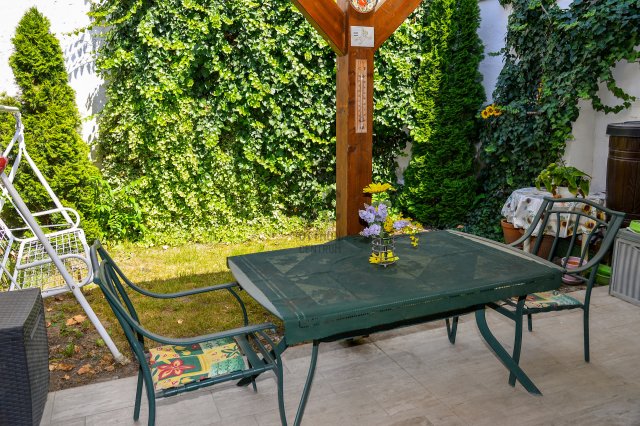 Kiadó családi ház, albérlet, Vácon 380 E Ft / hó, 4 szobás