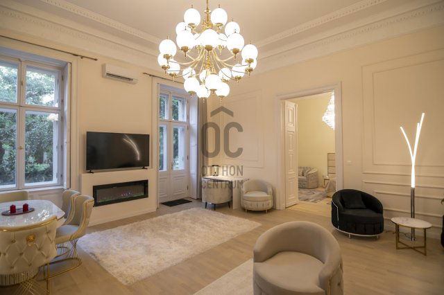 Kiadó téglalakás, albérlet, VI. kerületben, Andrássy úton