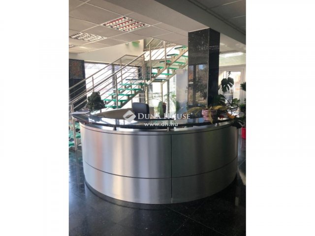 Eladó iroda, Gödöllőn 370 M Ft / költözzbe.hu