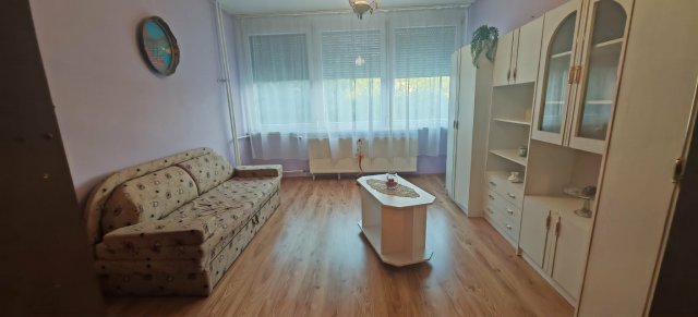 Eladó panellakás, Egerben, Kallómalom utcában 37.9 M Ft