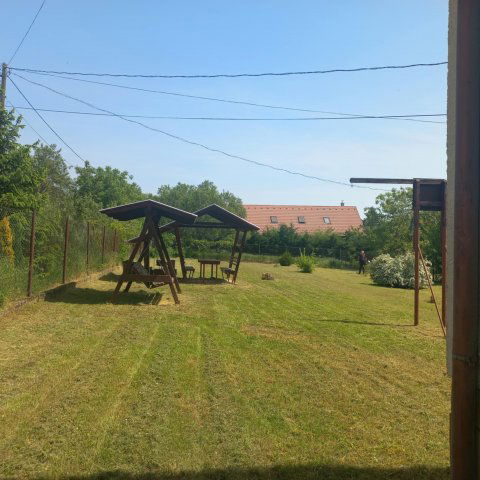 Eladó nyaraló, Zánkán 82.9 M Ft, 6 szobás