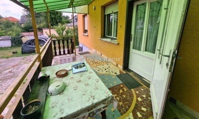 Eladó családi ház, Gyömrőn 99.9 M Ft, 5 szobás