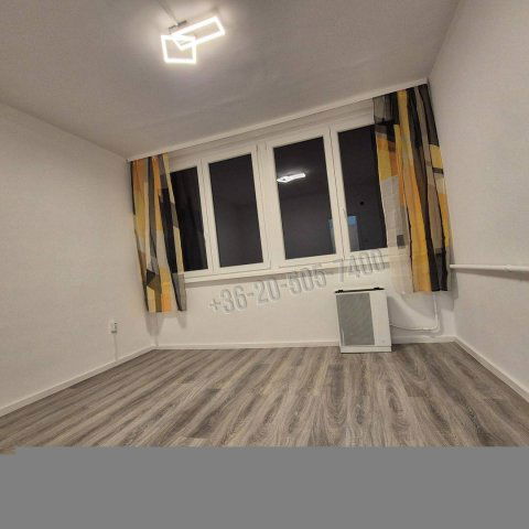 Eladó téglalakás, Miskolcon 35.5 M Ft, 3 szobás