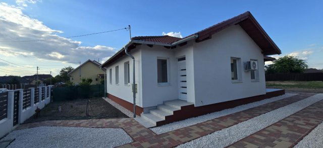 Eladó családi ház, Dunaharasztin 119.99 M Ft, 6 szobás