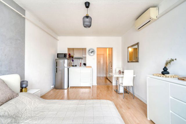 Eladó panellakás, Budapesten, XI. kerületben 69.9 M Ft, 1 szobás