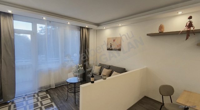 Kiadó panellakás, albérlet, XXI. kerületben, Kossuth Lajos utcában