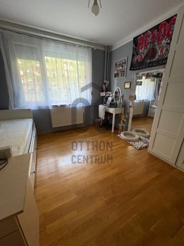 Eladó panellakás, Budapesten, XV. kerületben 65.5 M Ft, 2 szobás