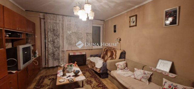 Eladó téglalakás, Fonyódon 59.5 M Ft, 3 szobás