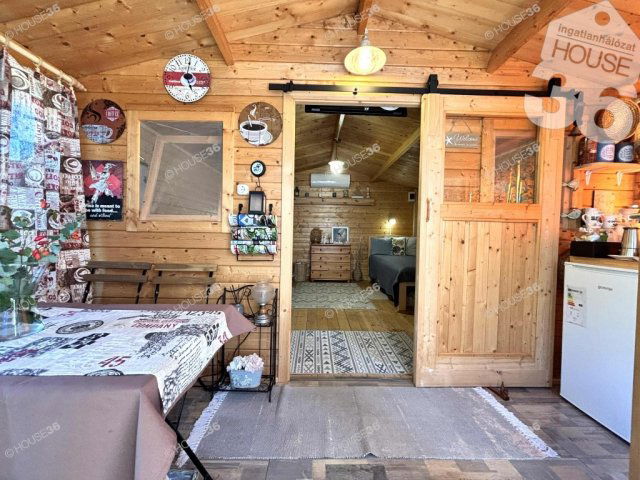 Eladó nyaraló, Tiszaugon 26.5 M Ft, 1 szobás