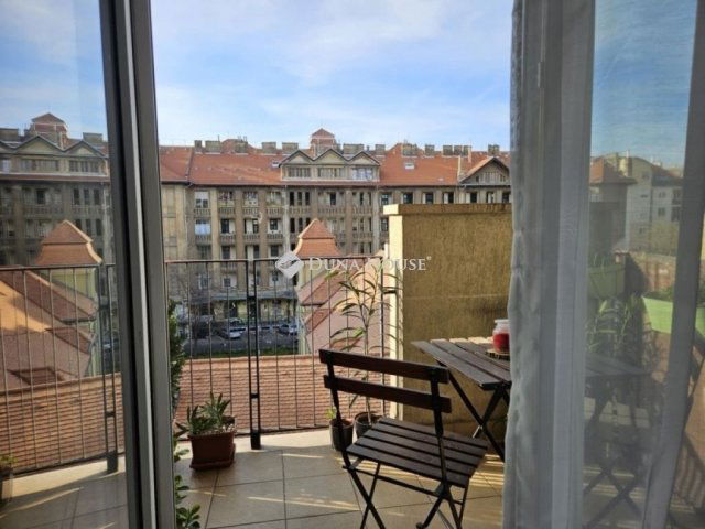 Eladó téglalakás, Budapesten, IX. kerületben 92.5 M Ft, 2 szobás