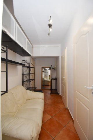 Kiadó téglalakás, albérlet, Debrecenben 300 E Ft / hó, 3 szobás