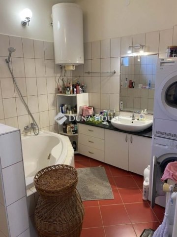 Eladó családi ház, Szigetváron 69 M Ft, 3 szobás