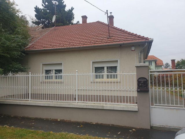 Eladó ikerház, Budapesten, XXI. kerületben 99 M Ft, 2 szobás