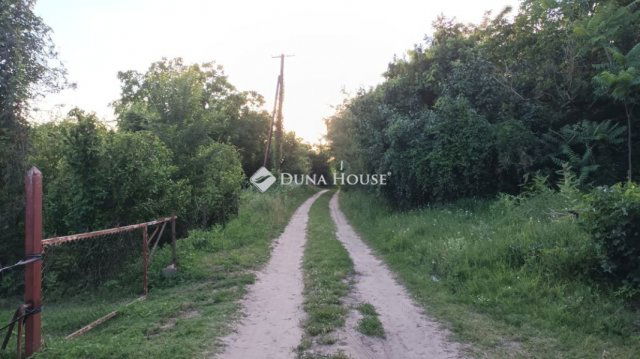 Eladó telek, Jászberényben 2.5 M Ft / költözzbe.hu