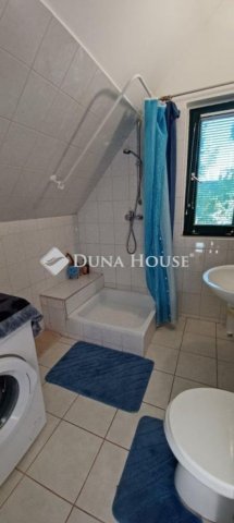 Eladó nyaraló, Balatonföldváron 129 M Ft, 4 szobás