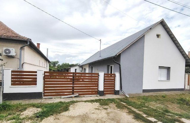Eladó családi ház, Tiszafüreden 55 M Ft, 2+1 szobás