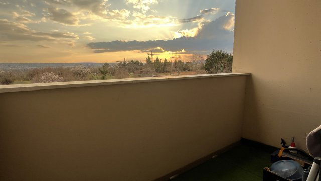 Eladó panellakás, XI. kerületben, Törökugrató utcában