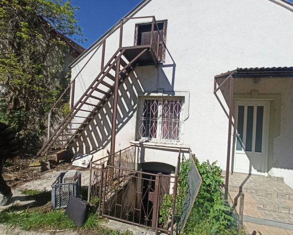 Eladó családi ház, Veszprémben 59.9 M Ft, 3 szobás