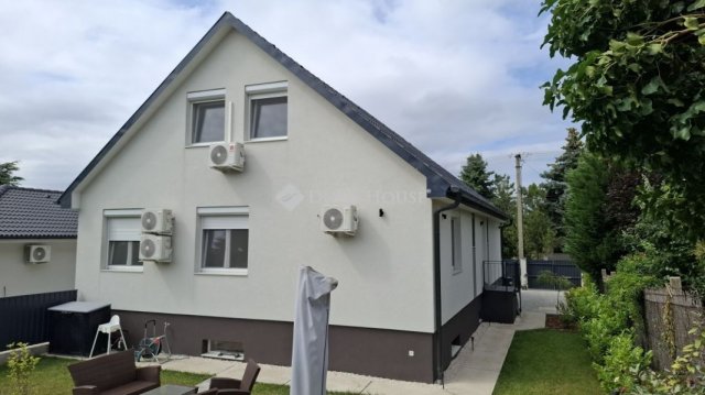 Eladó ikerház, Érden 189 M Ft, 5 szobás / költözzbe.hu