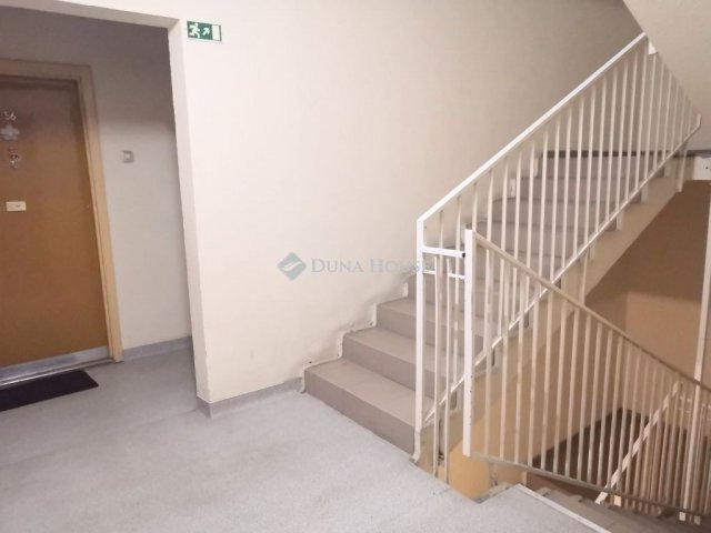 Eladó panellakás, Budapesten, XX. kerületben 72 M Ft, 3 szobás